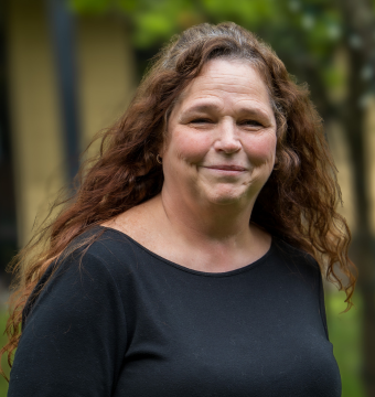 Headshot of Lisa Welhaf